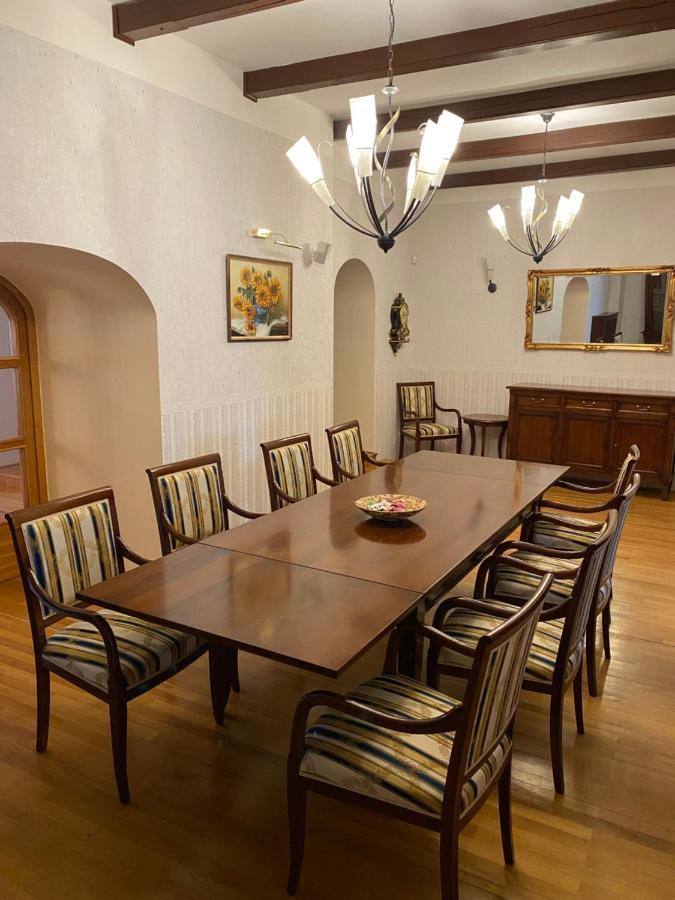 Sebivi Apartments Baroko & Family Попрад Екстериор снимка