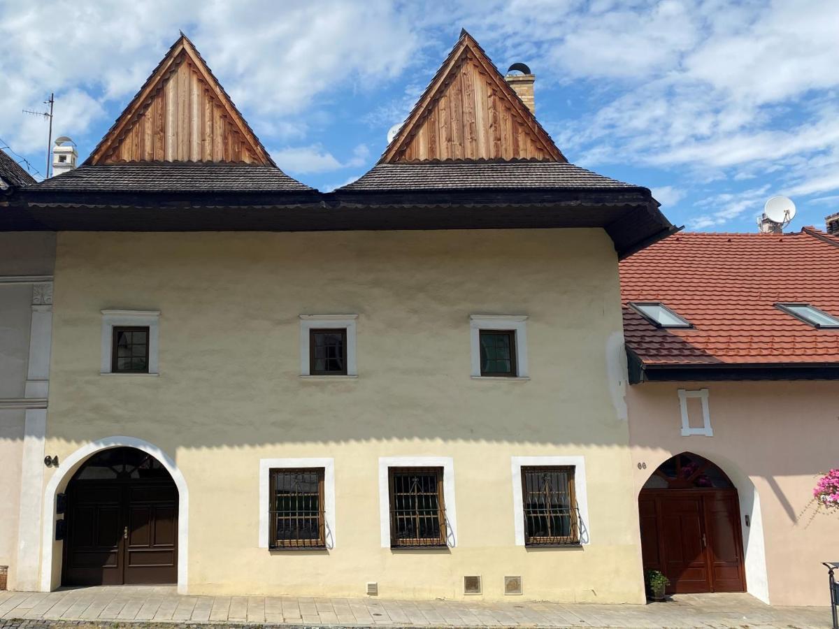 Sebivi Apartments Baroko & Family Попрад Екстериор снимка