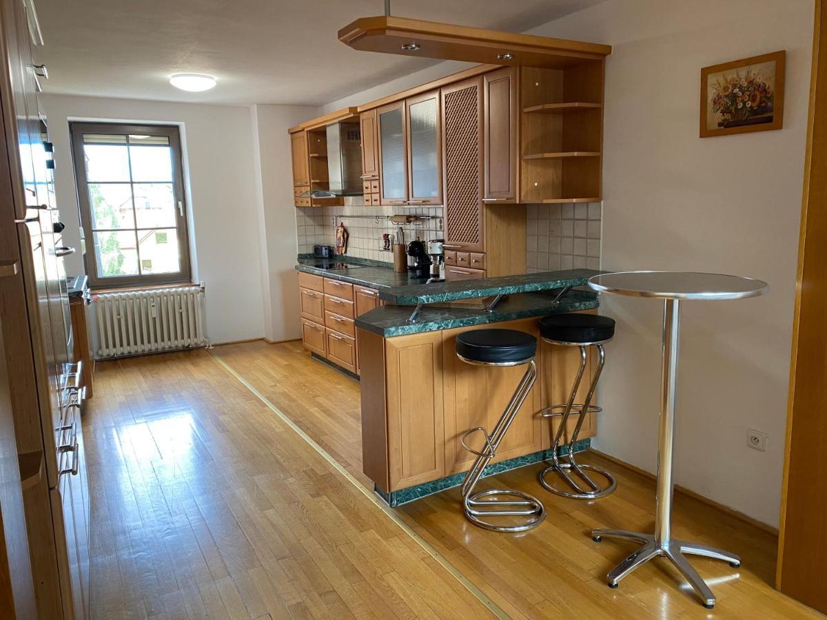 Sebivi Apartments Baroko & Family Попрад Екстериор снимка