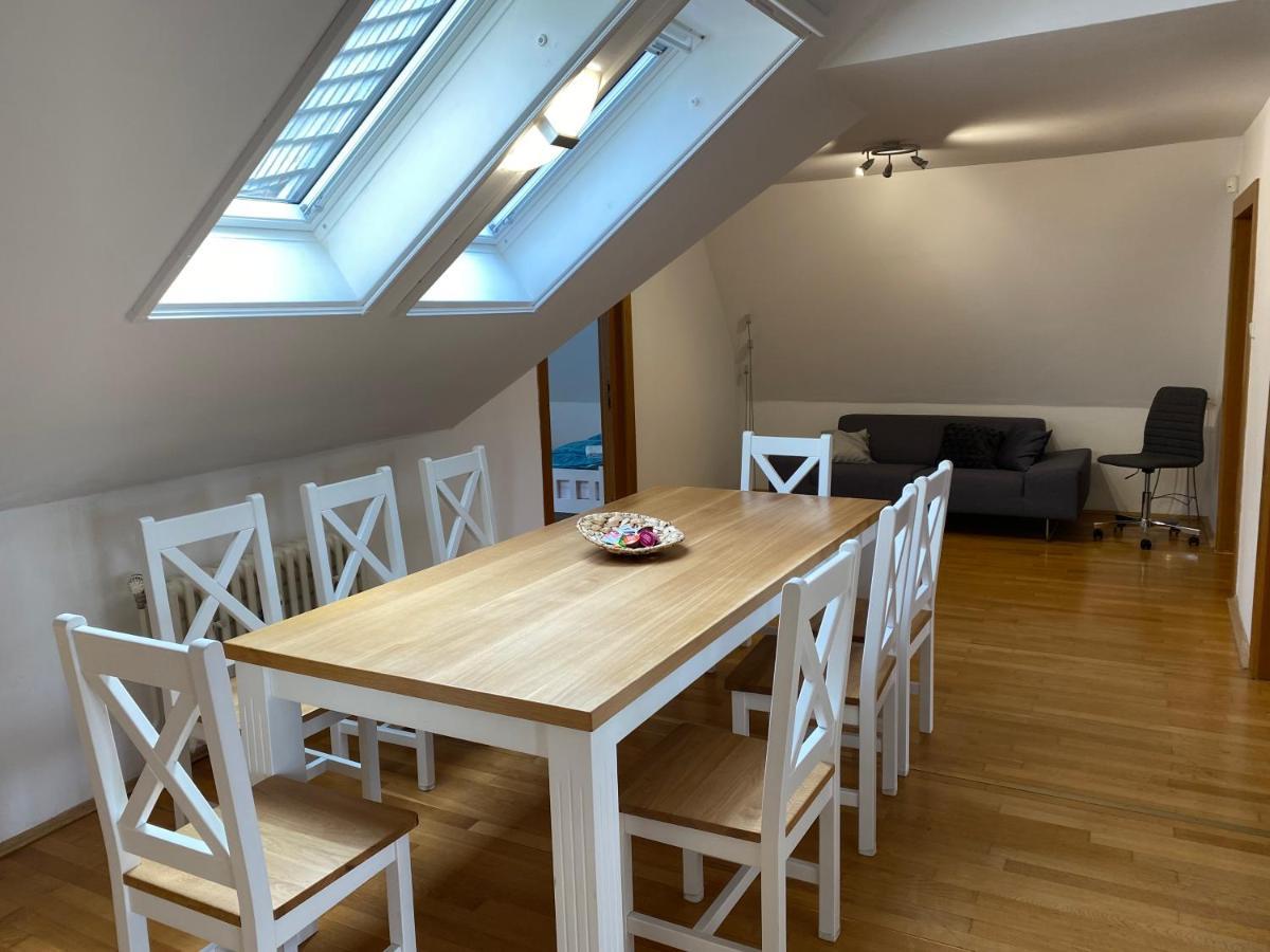Sebivi Apartments Baroko & Family Попрад Екстериор снимка